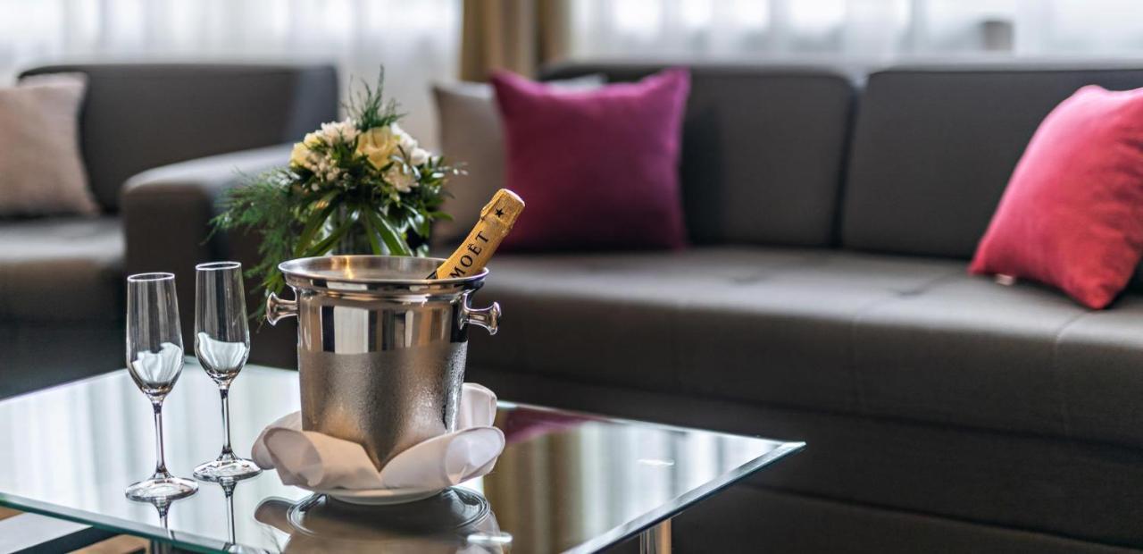 Hotel Fontana Vrnjačka Banja Kültér fotó
