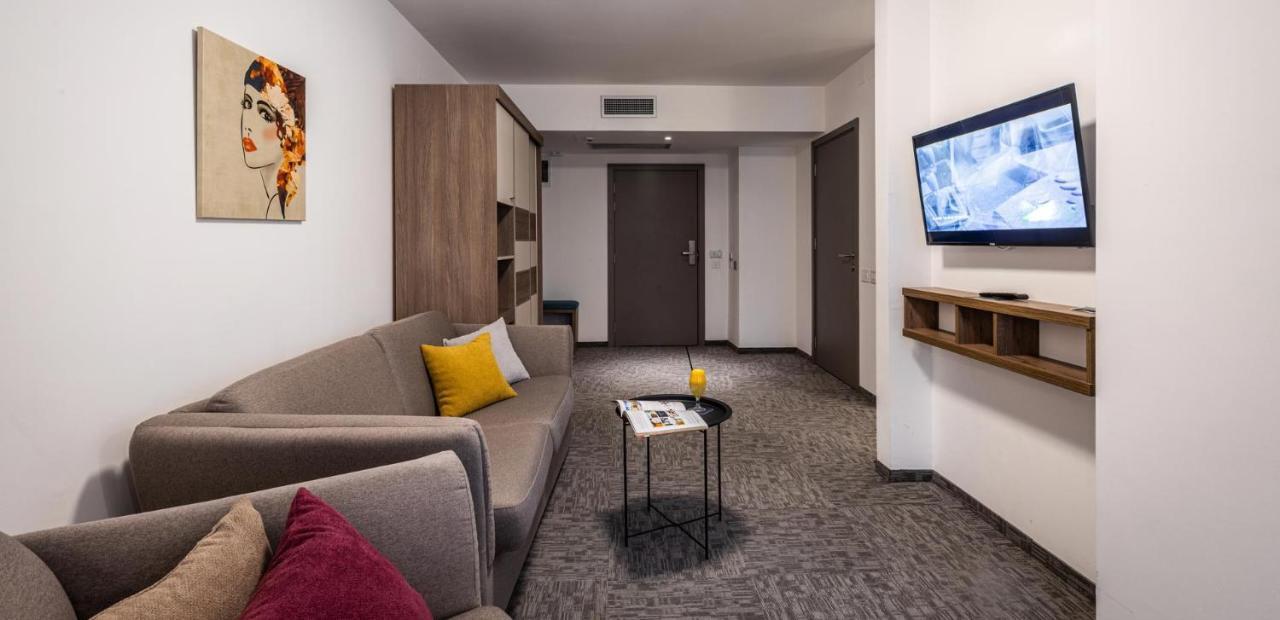 Hotel Fontana Vrnjačka Banja Kültér fotó